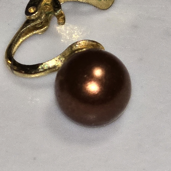 Faux Pearl Clip-on Earrings - Picture 2 of 2